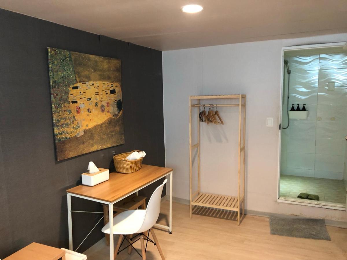 Chris Hostel Σεούλ Εξωτερικό φωτογραφία